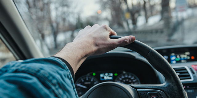 Autoversicherung für Neulenker: Ran ans Steuer